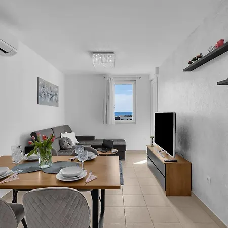 Lägenhetshotell Apartman Magnolia *