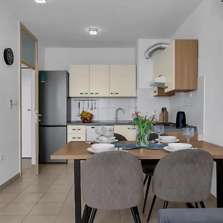 Apartman Magnolia * Makarska